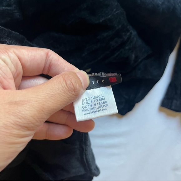 BABETTE SF black rib knit suede velvet pleated long sleeve button up shirt - Picture 8 of 8